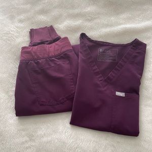Figs Women's Scrub Set in Deep Purple